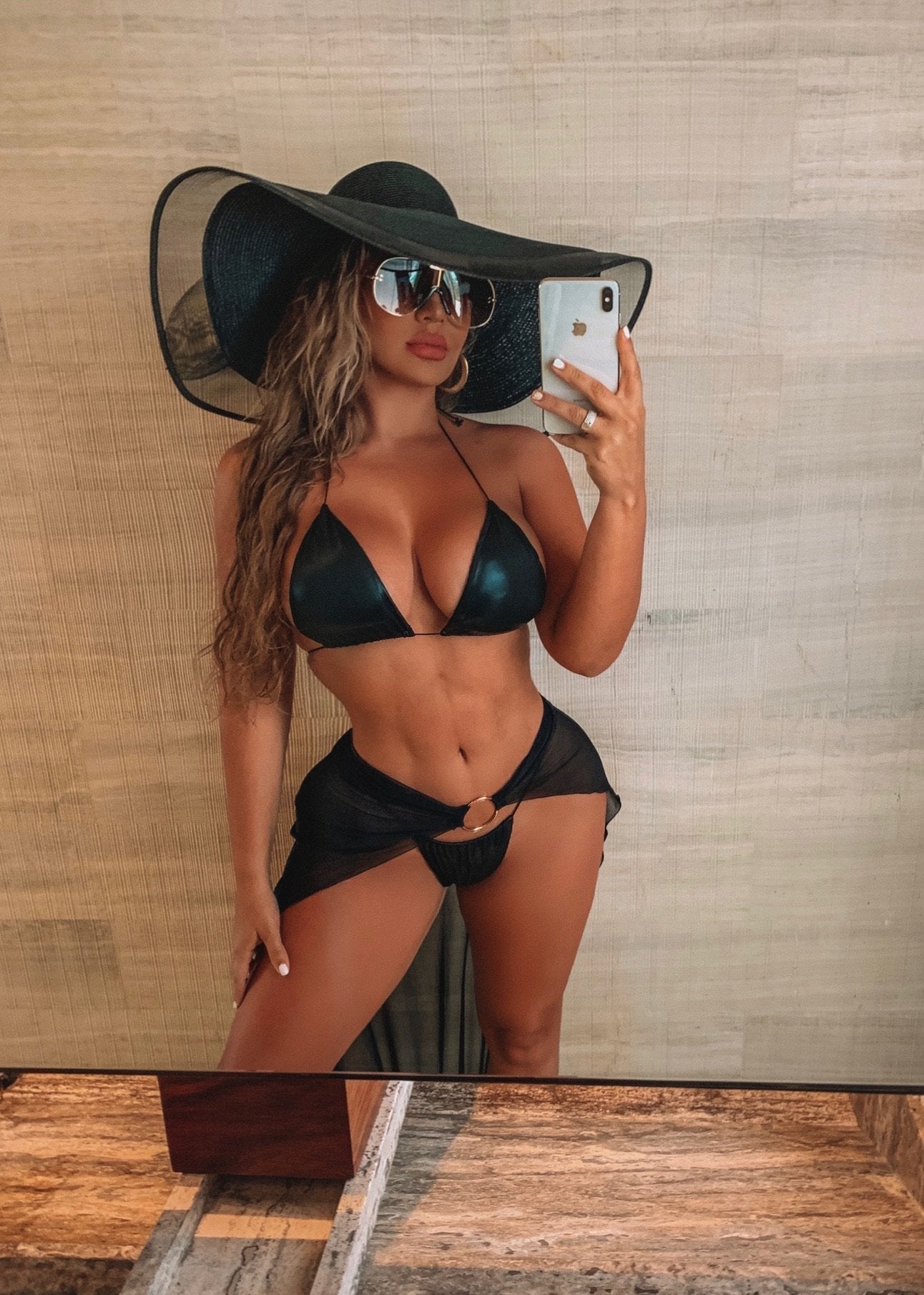 Rich & famous oversized sun hat - OMG Swim
